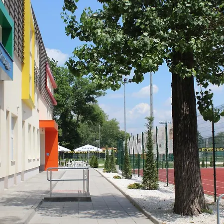 假日公园 Youth Centre 普罗夫迪夫